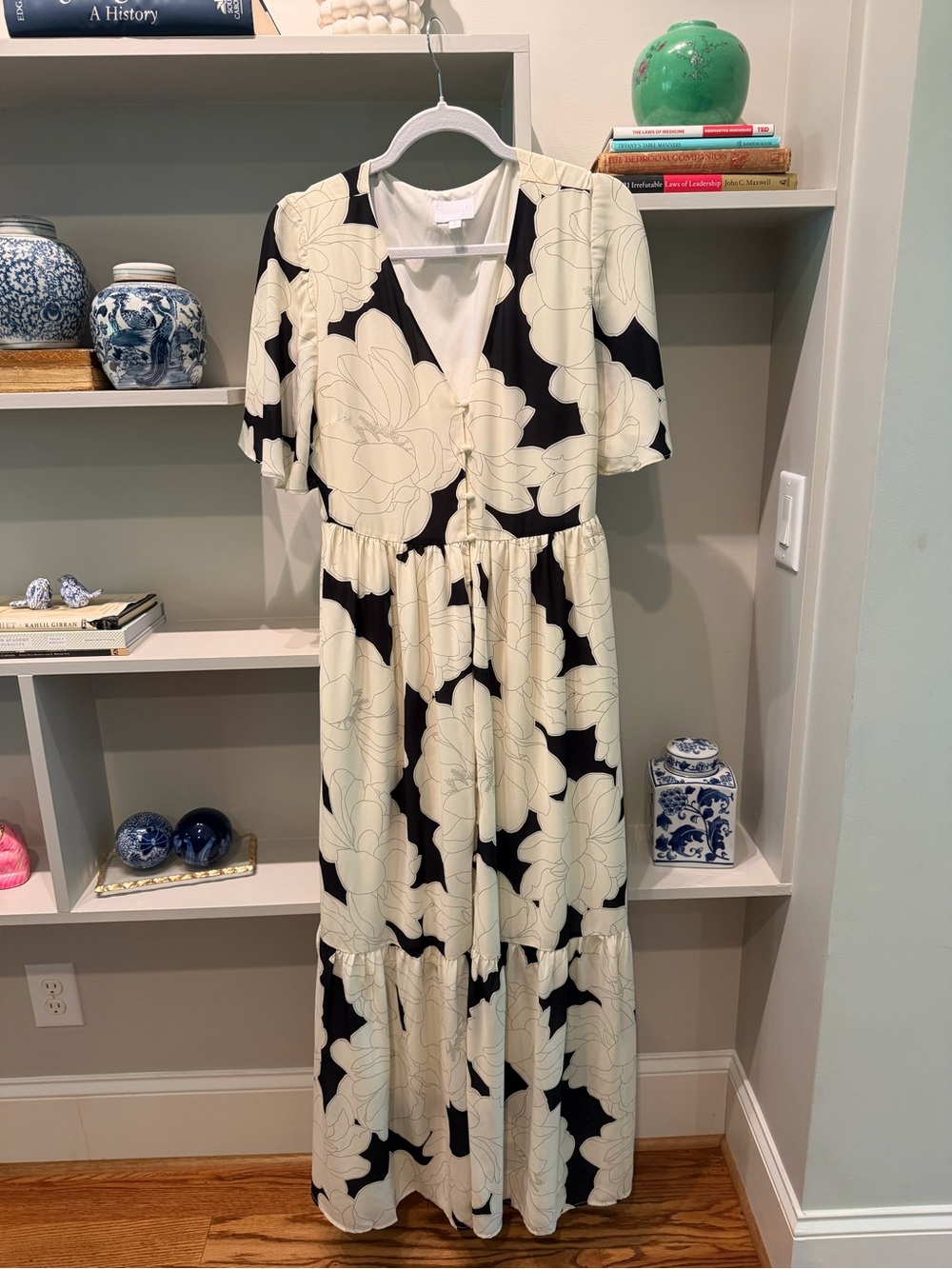 Sugarlips Current Season Floral Maxi Dress - Picture 2 of 4